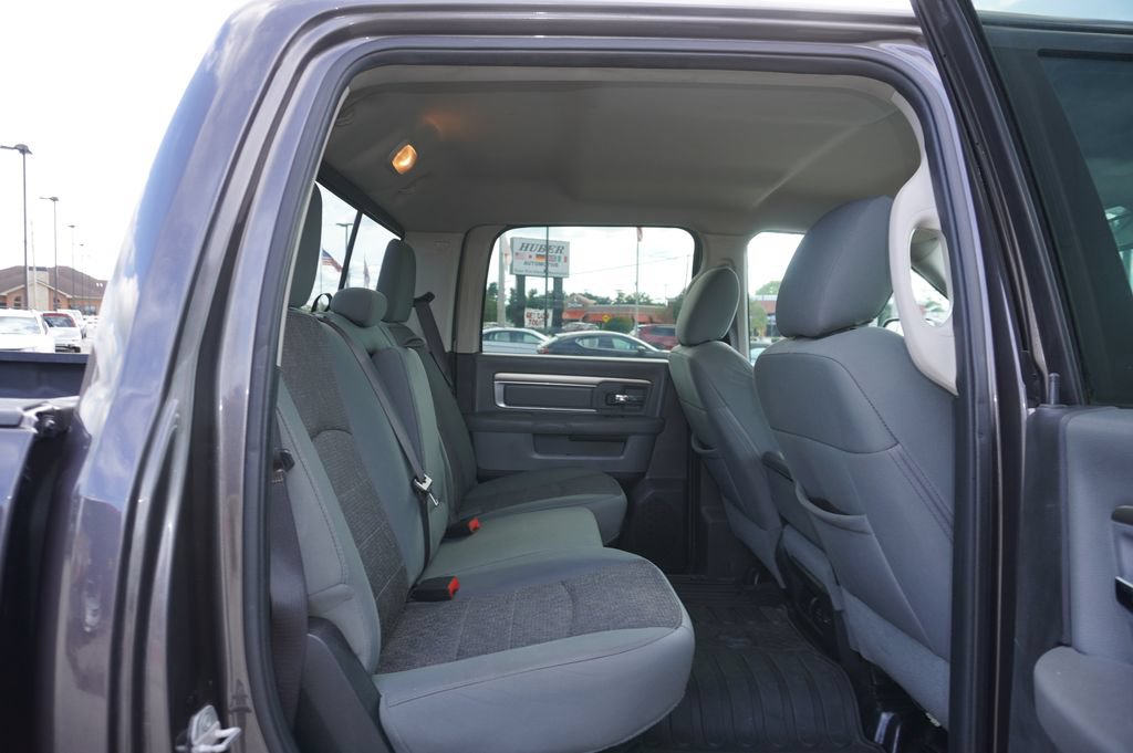 Used 2015 RAM 3500 SLT w/ Luxury Group AWD/4WD image 27