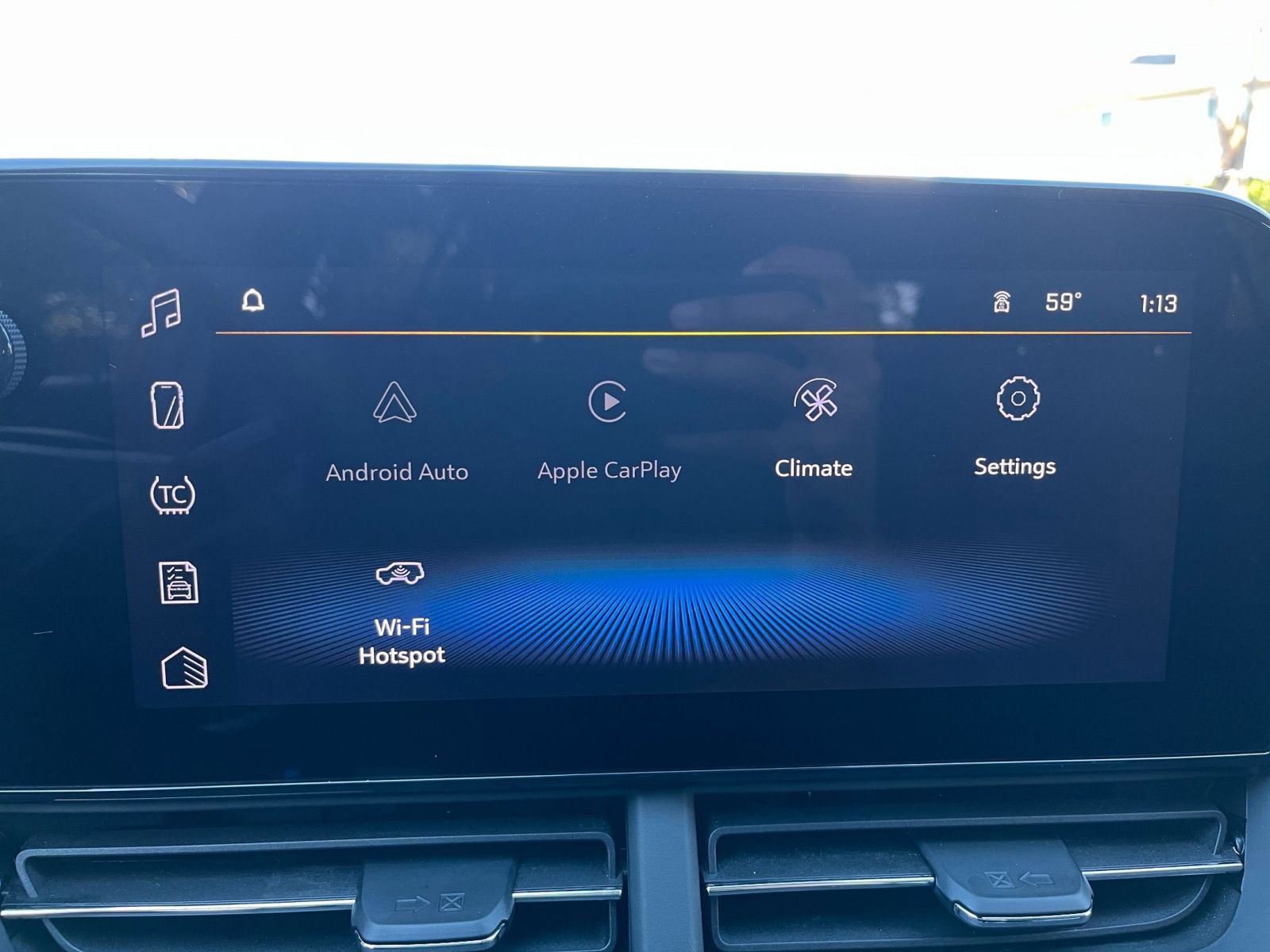 Used 2025 Chevrolet Trax LT image 21