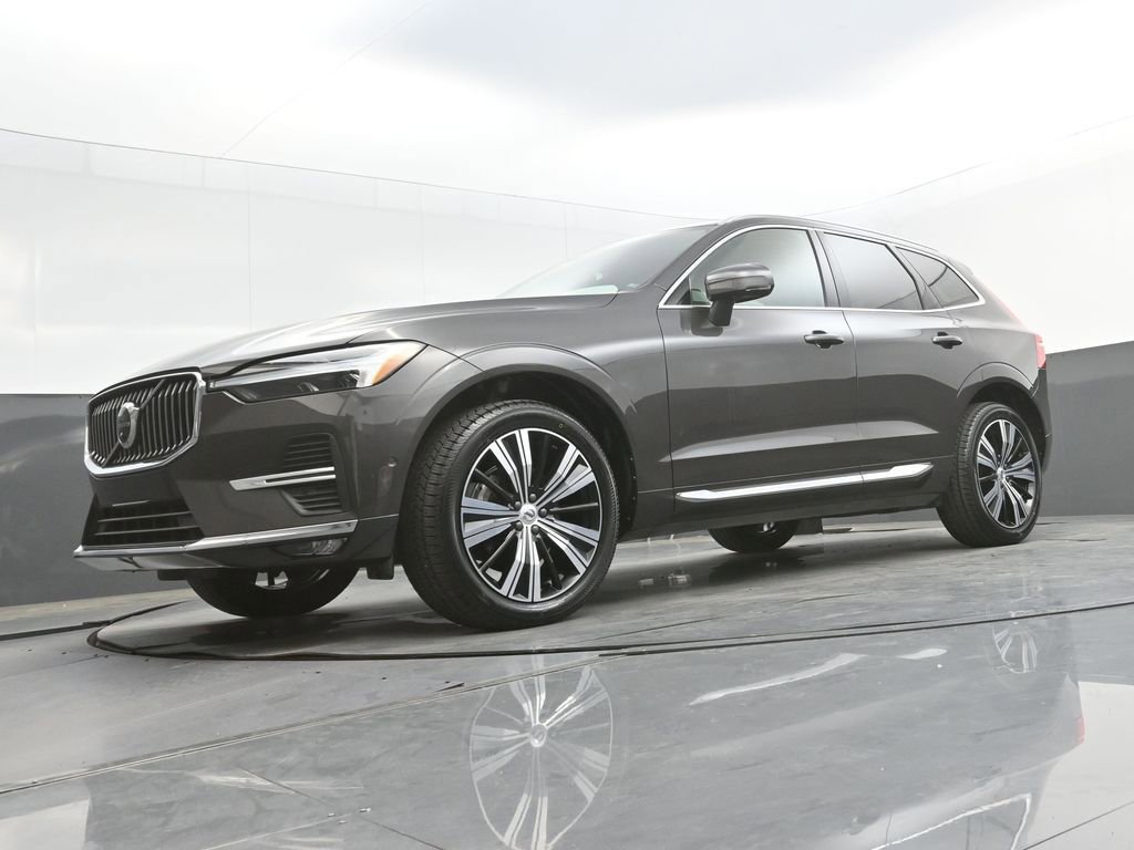 Certified 2023 Volvo XC60 B5 Plus w/ Protection Package Premier image 31