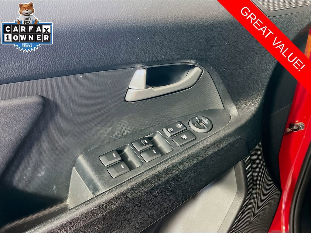 Used 2013 Kia Sportage LX w/ Convenience Pkg FWD image 12
