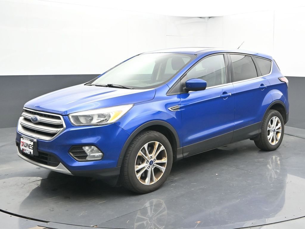 Used 2017 Ford Escape SE image 5