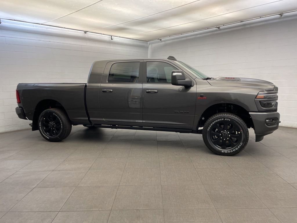 New 2026 RAM 2500 Laramie AWD/4WD image 2