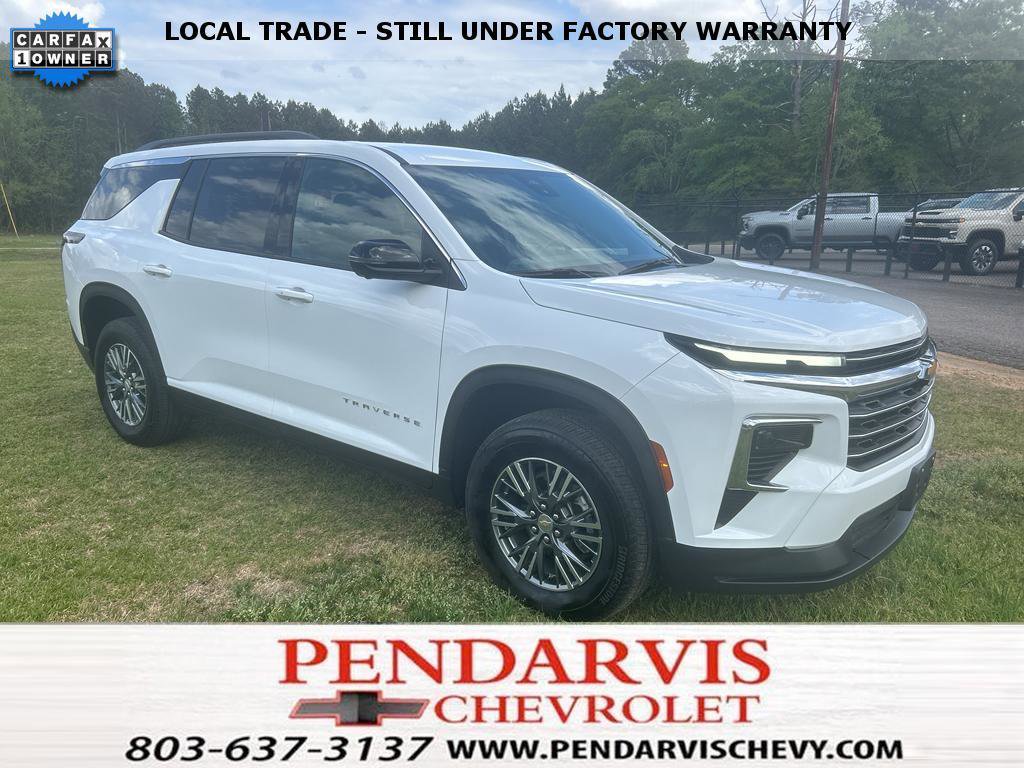 Used 2024 Chevrolet Traverse LT