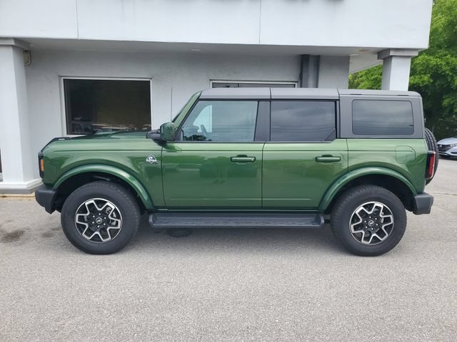 Used 2025 Ford Bronco Outer Banks AWD/4WD image 11