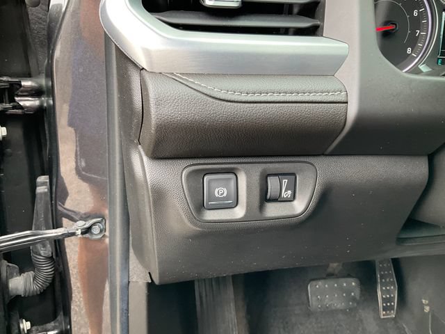 Used 2019 GMC Acadia SLT AWD/4WD image 10