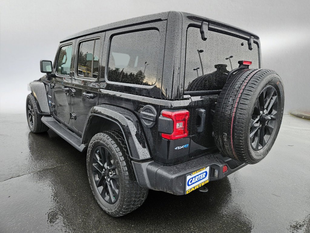 Used 2021 Jeep Wrangler Unlimited Sahara 4xe w/ Cold Weather Group image 5