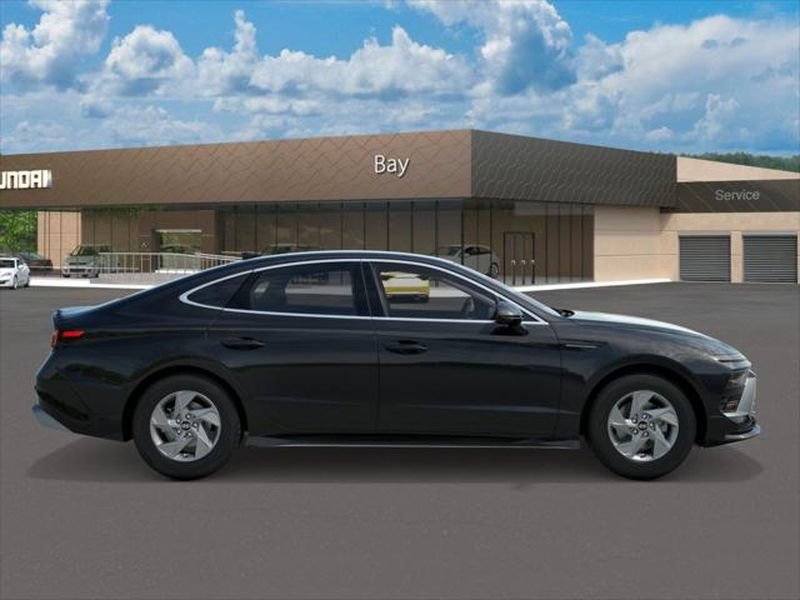 New 2026 Hyundai Sonata SE FWD image 7