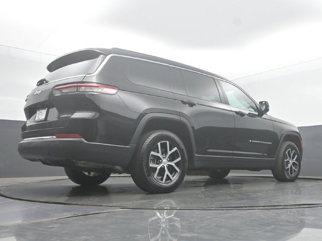 Used 2025 Jeep Grand Cherokee L Limited w/ Trailer Tow Package AWD/4WD image 49
