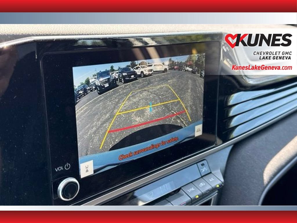 Used 2025 Toyota Camry LE FWD image 19