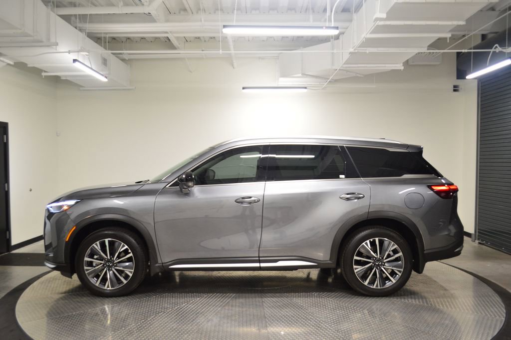 Certified 2026 INFINITI QX60 Luxe w/ Cargo Package AWD/4WD image 2
