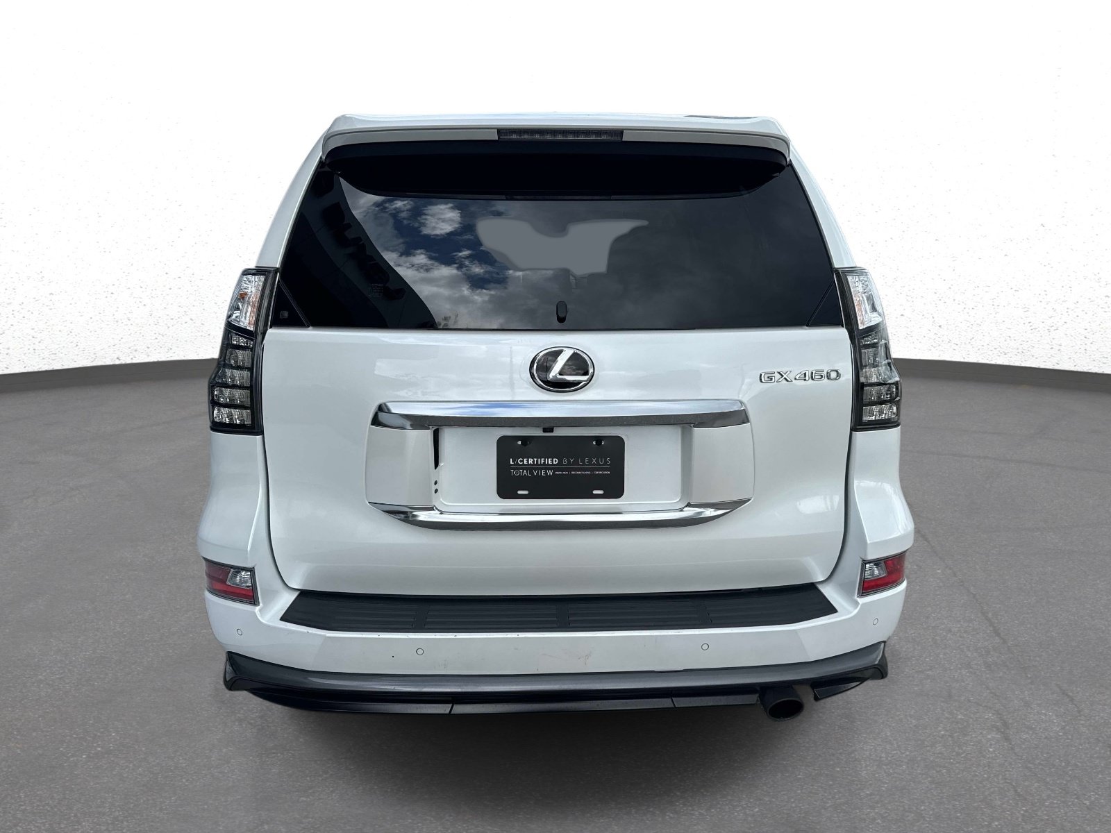 Certified 2023 Lexus GX 460 Premium w/ Accessory Package AWD/4WD image 4