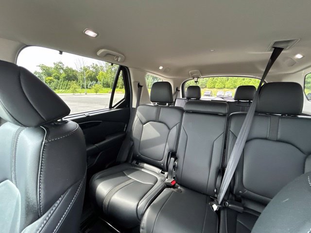 Used 2025 Honda Pilot EX-L image 21
