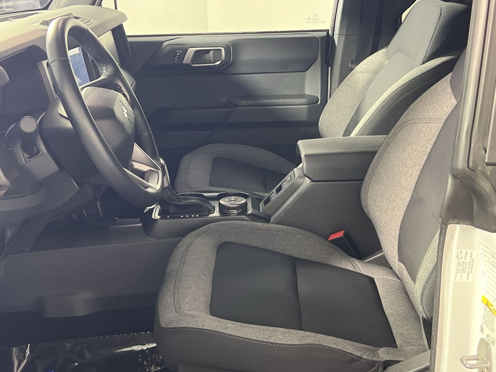 Used 2025 Ford Bronco Big Bend AWD/4WD image 14