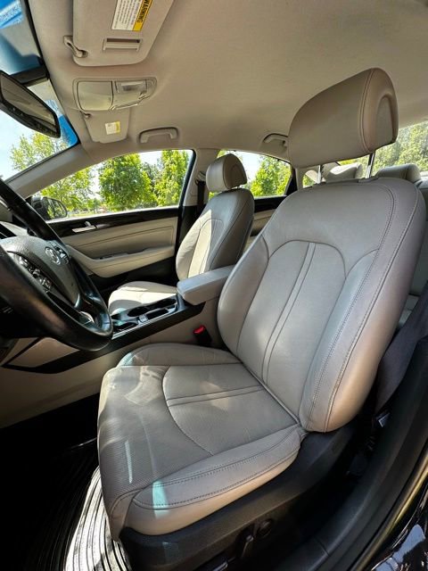 Used 2015 Hyundai Sonata Limited FWD image 11