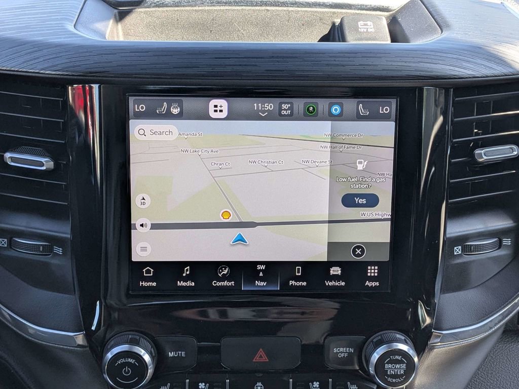 Used 2024 RAM 1500 Laramie RWD image 27