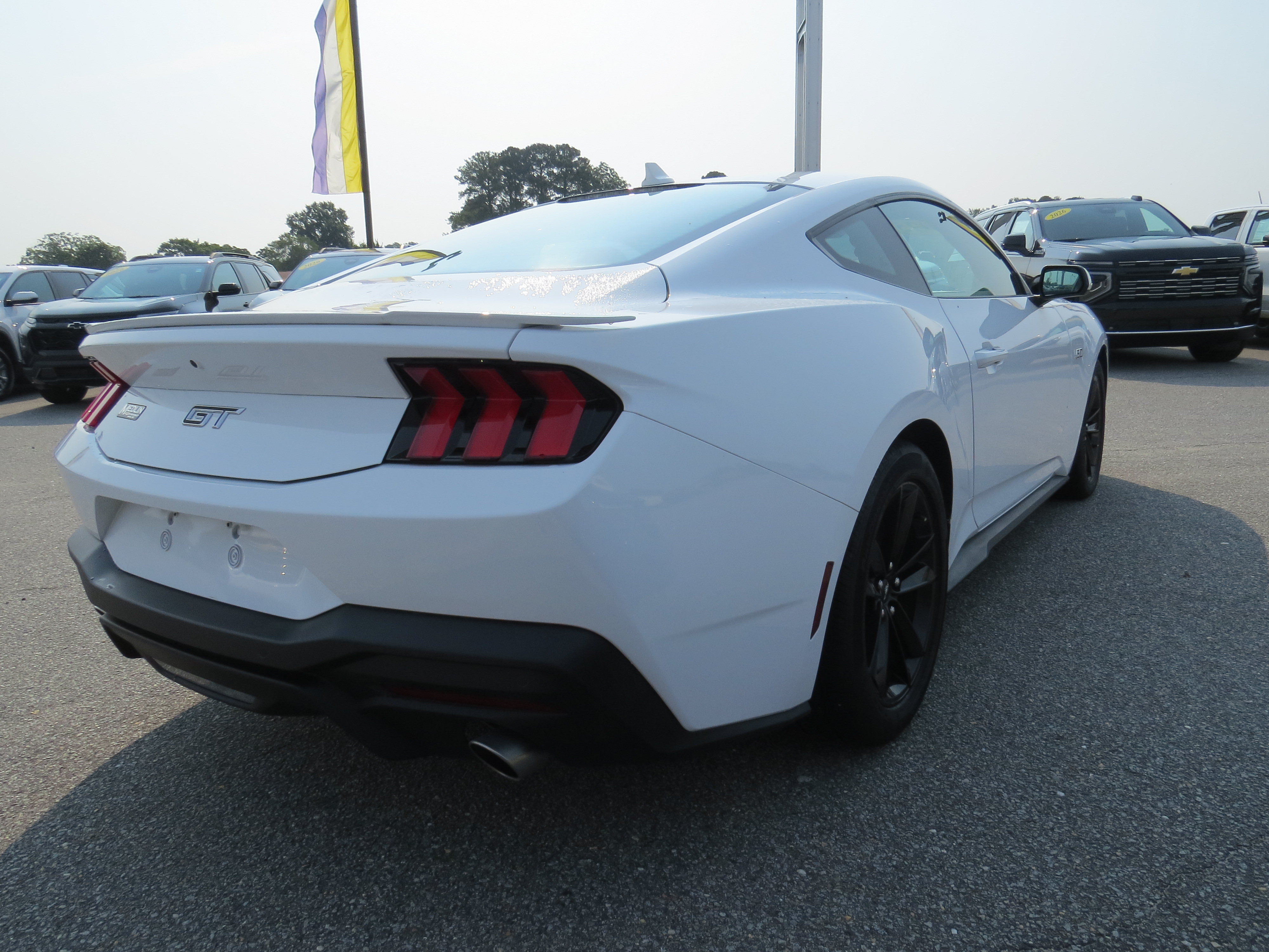 Used 2025 Ford Mustang GT RWD image 8
