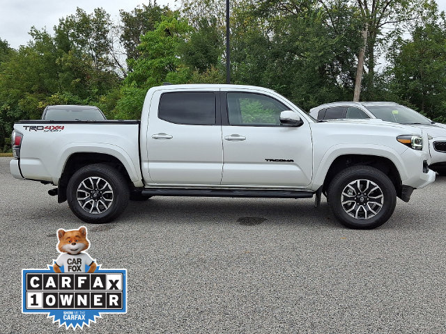 Used 2023 Toyota Tacoma TRD Sport AWD/4WD image 11