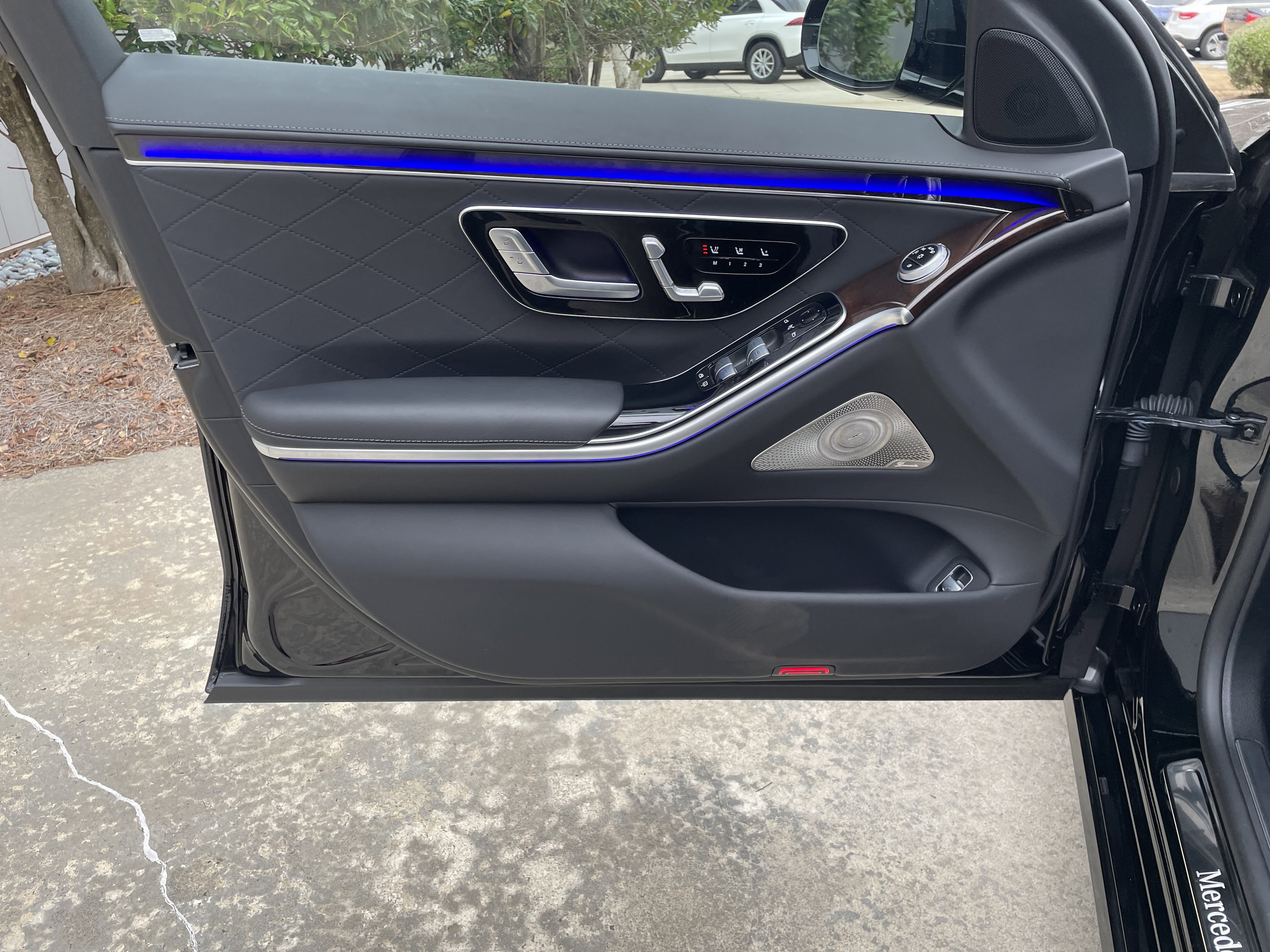 Certified 2024 Mercedes-Benz S 580e 4MATIC Sedan image 16