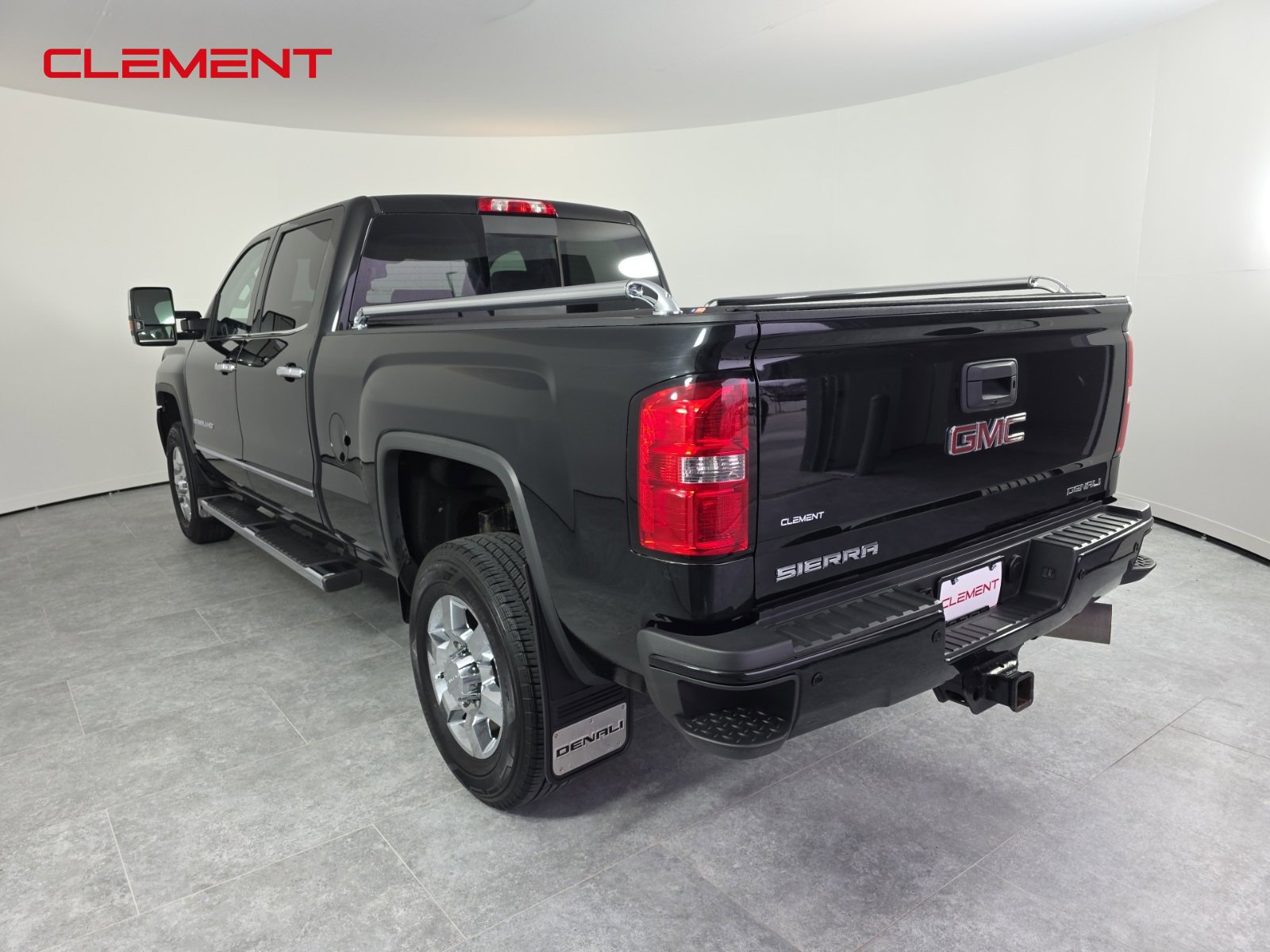 Used 2019 GMC Sierra 3500 Denali w/ Duramax Plus Package image 7