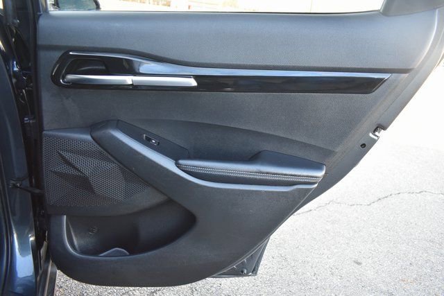 Used 2021 Kia Seltos SX w/ SX Sunroof Package image 42