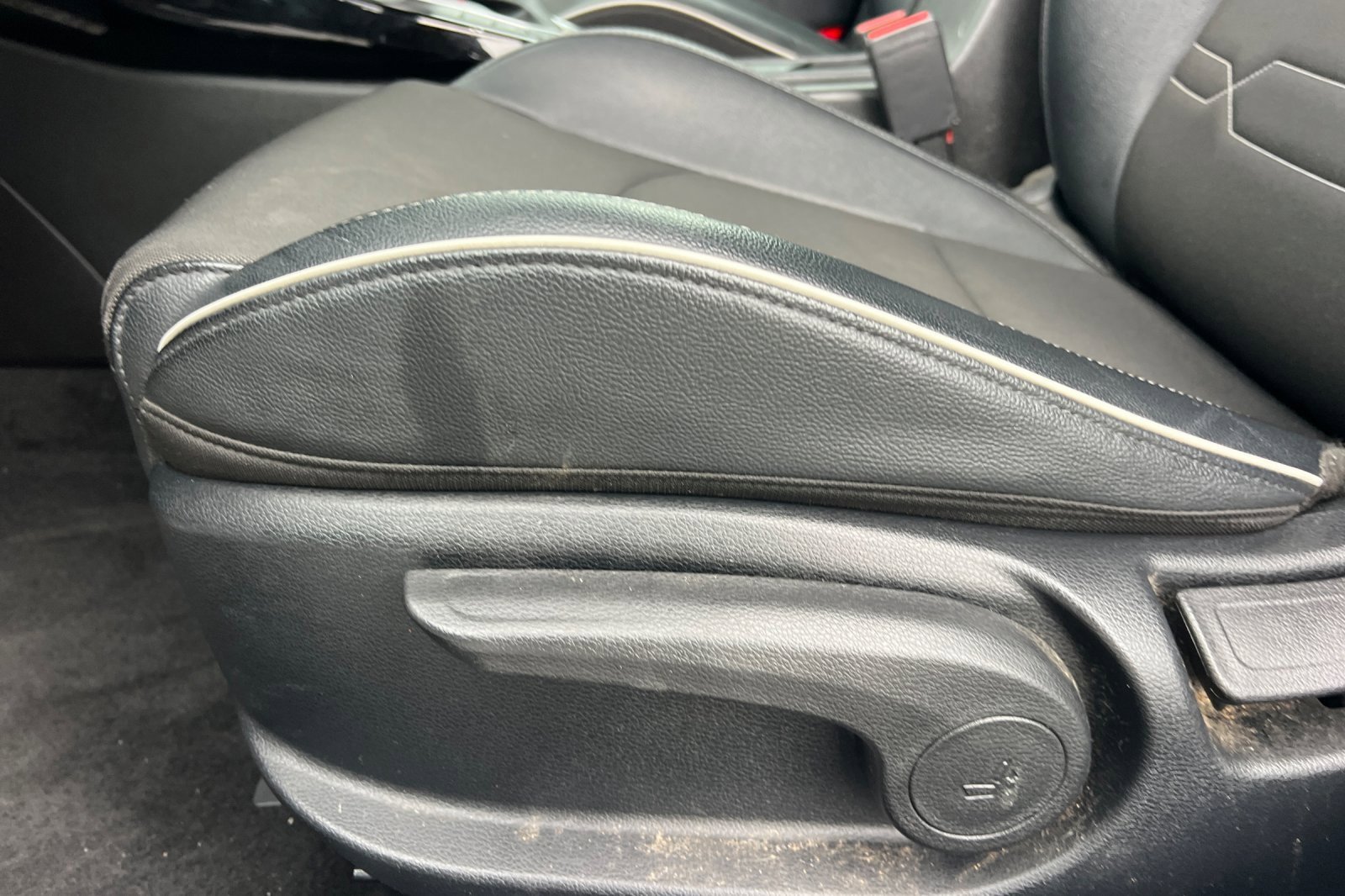 Certified 2022 Kia Forte GT-Line w/ GT-Line Premium Package image 14