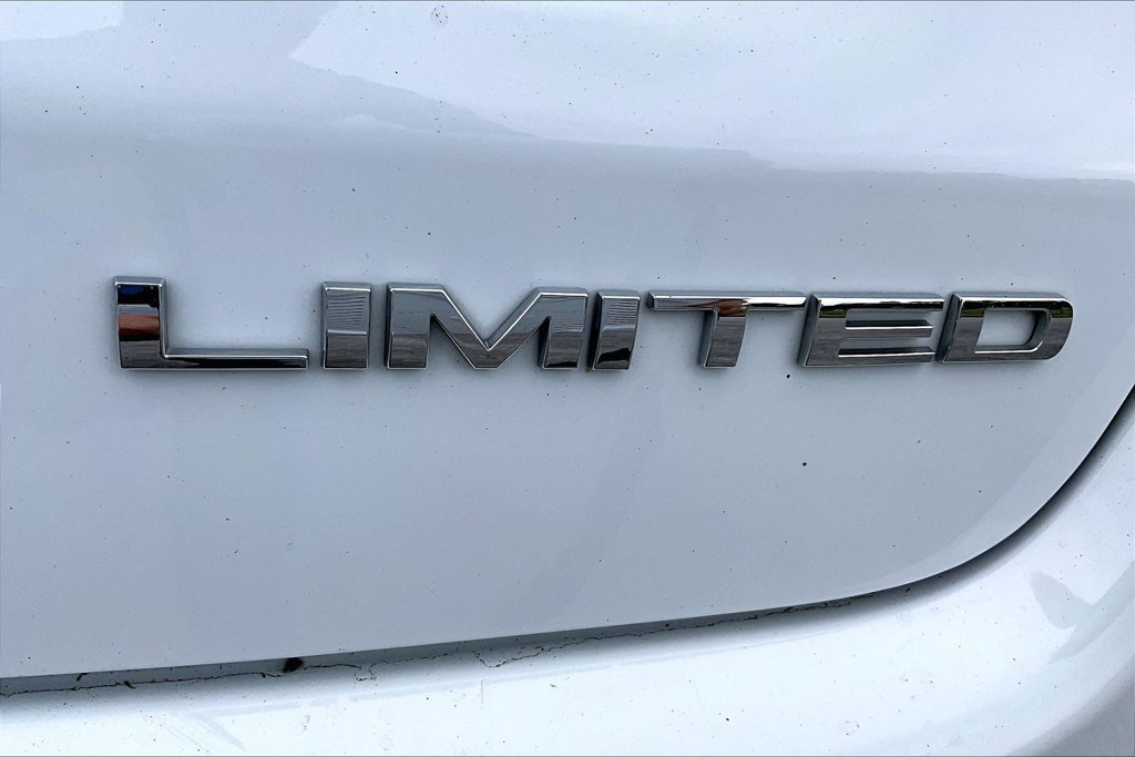 Used 2025 Jeep Compass Limited AWD/4WD image 8