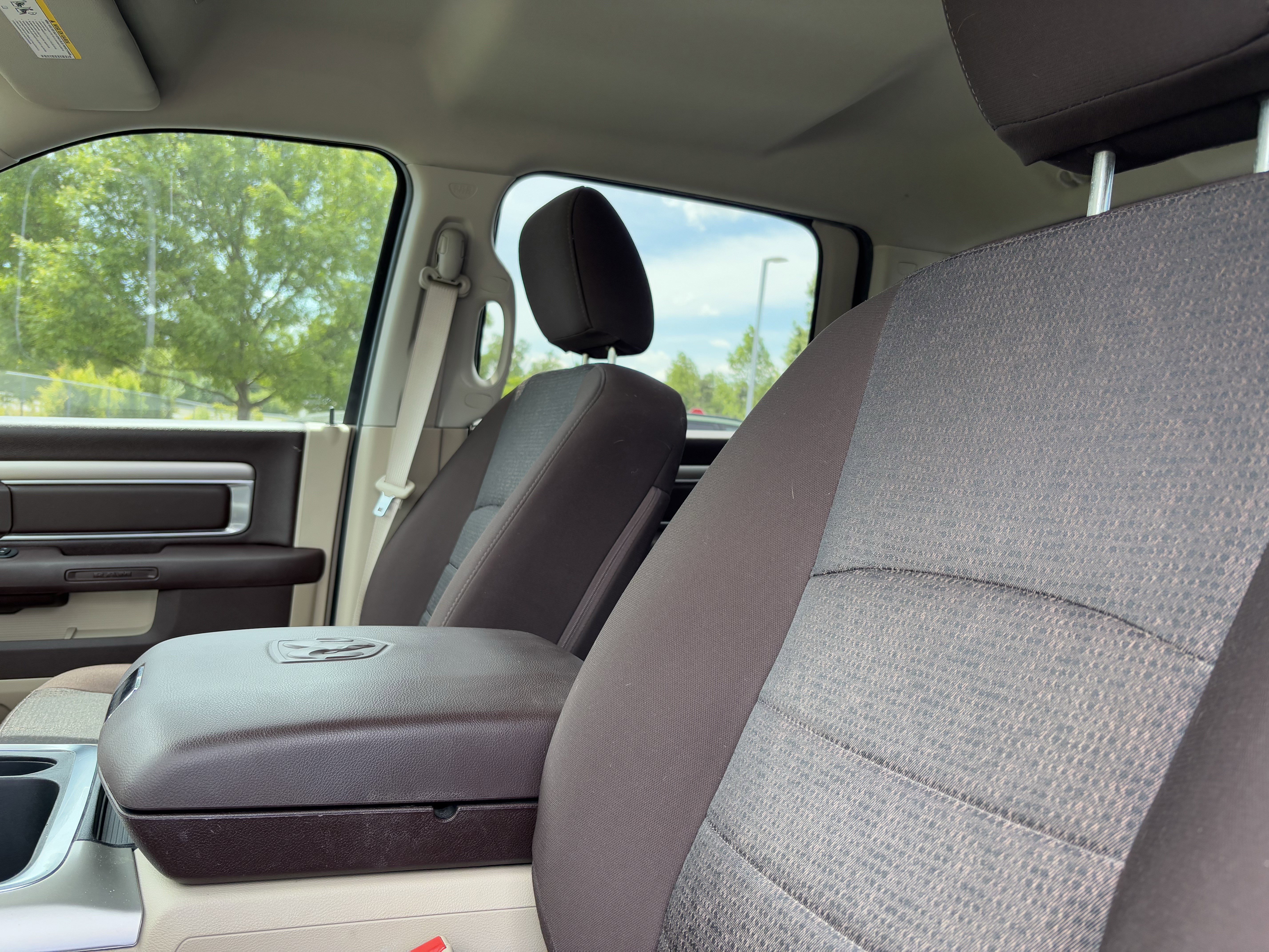 Used 2017 RAM 1500 Big Horn AWD/4WD image 16
