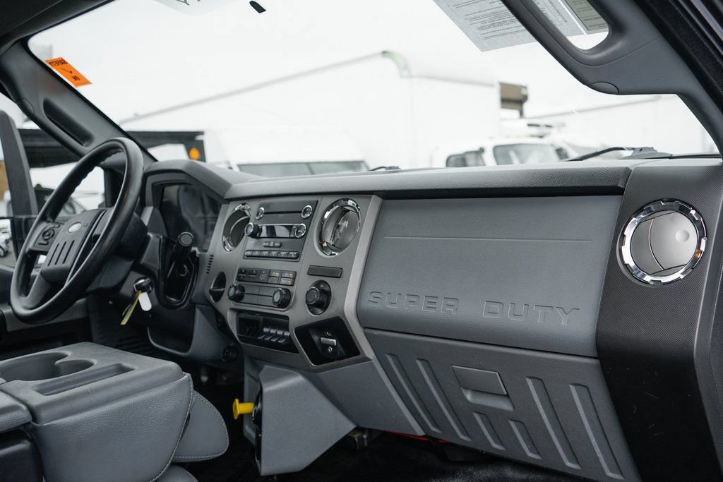 Used 2019 Ford F750 2WD Regular Cab Super Duty image 46