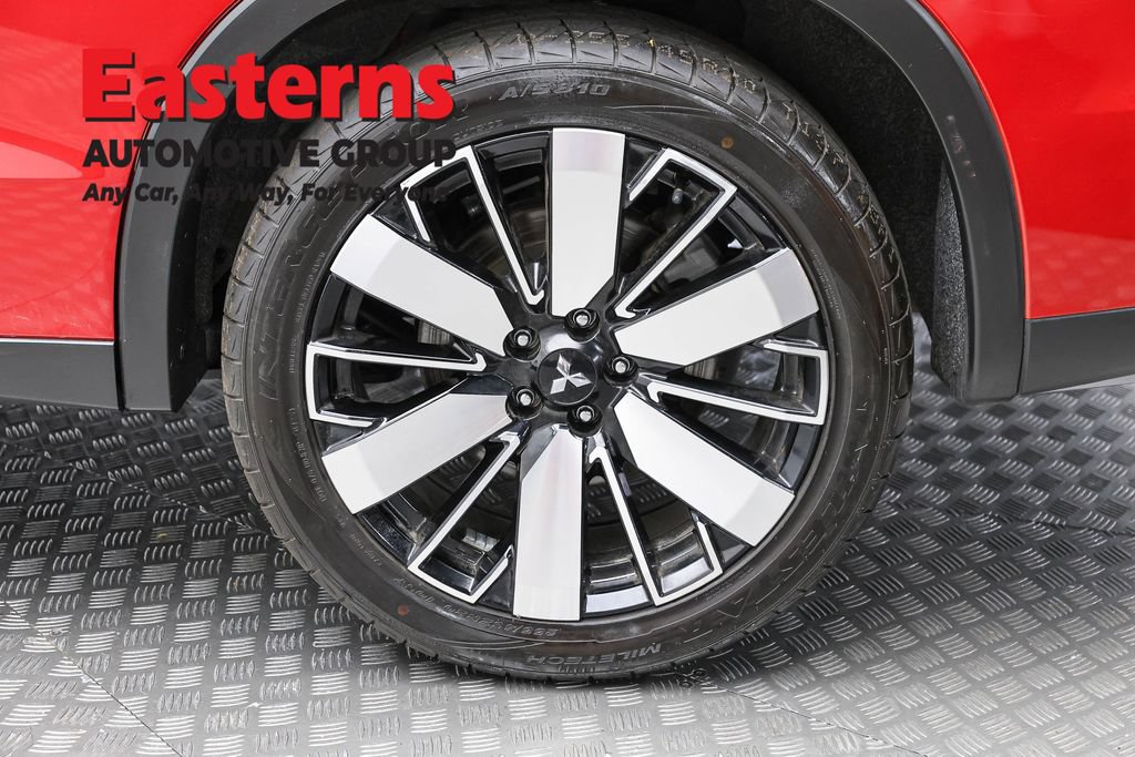 Used 2025 Mitsubishi Outlander SE AWD/4WD image 8