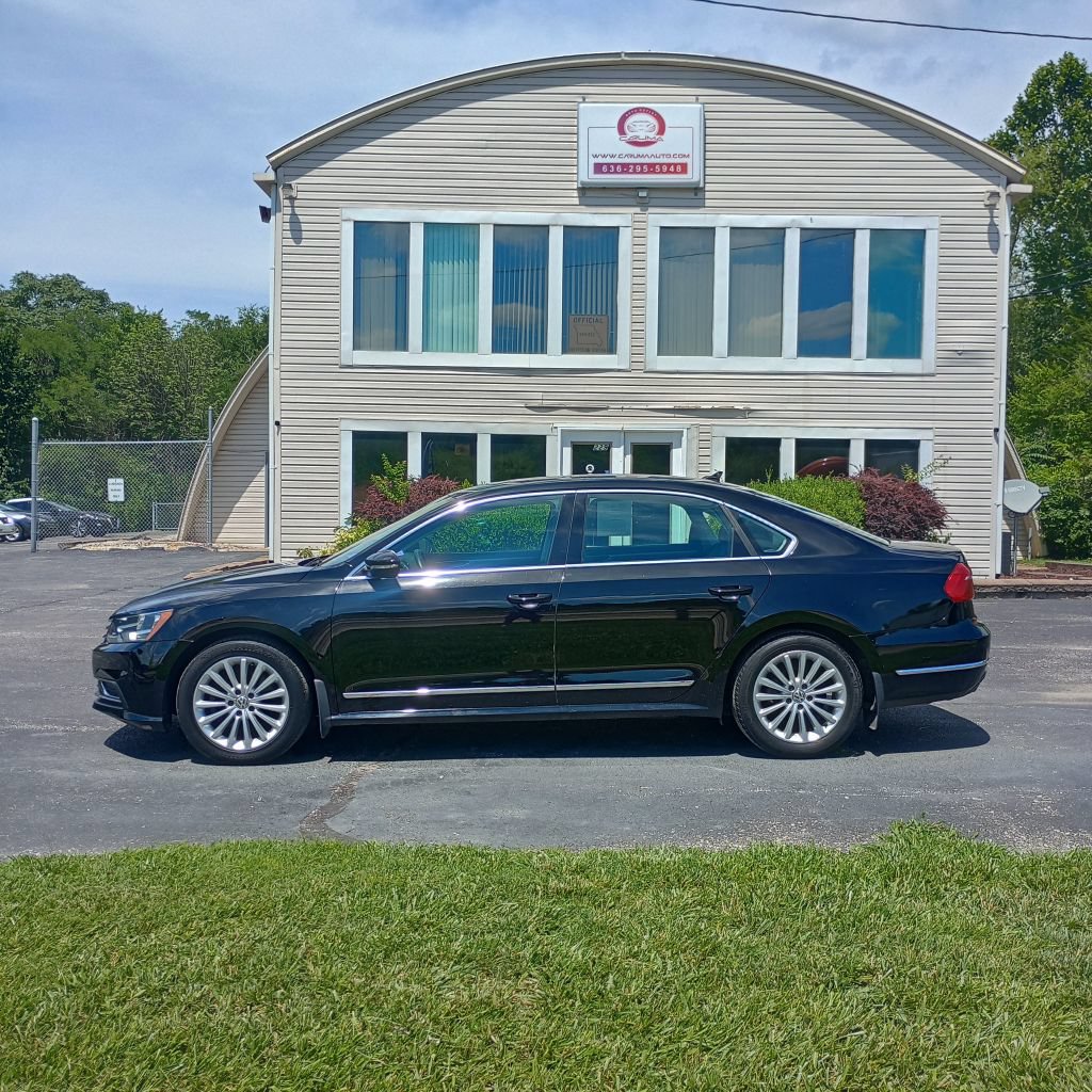 Used 2016 Volkswagen Passat 1.8T SE FWD image 2