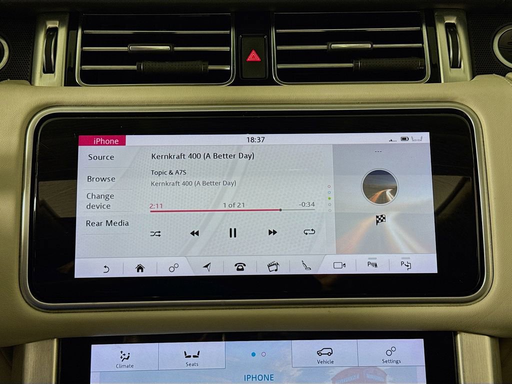 Used 2018 Land Rover Range Rover Long Wheelbase Autobiography image 15