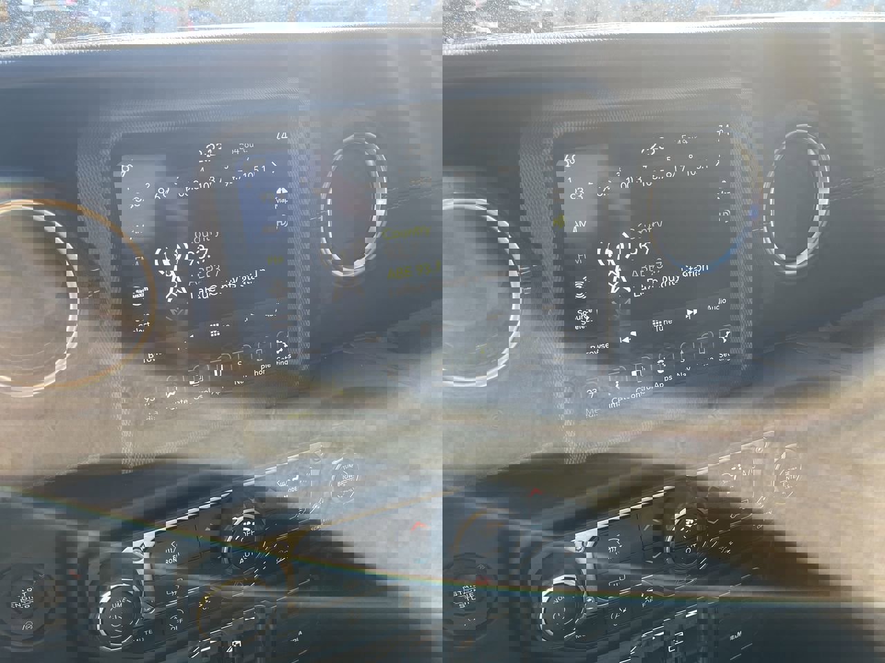 Used 2021 Jeep Wrangler Unlimited Sahara image 13