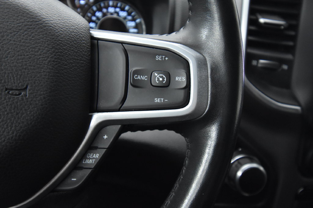Used 2023 RAM 1500 Big Horn AWD/4WD image 30