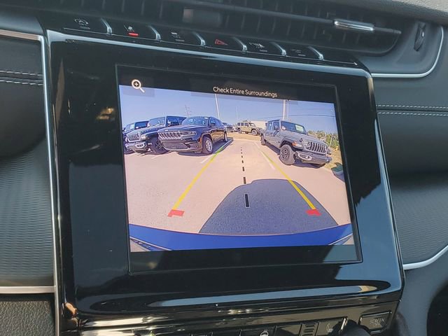 New 2025 Jeep Grand Cherokee L Altitude image 11