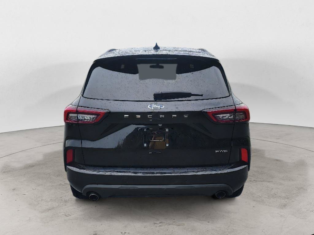 Used 2023 Ford Escape ST-Line w/ Tech Pack #1 AWD/4WD image 9