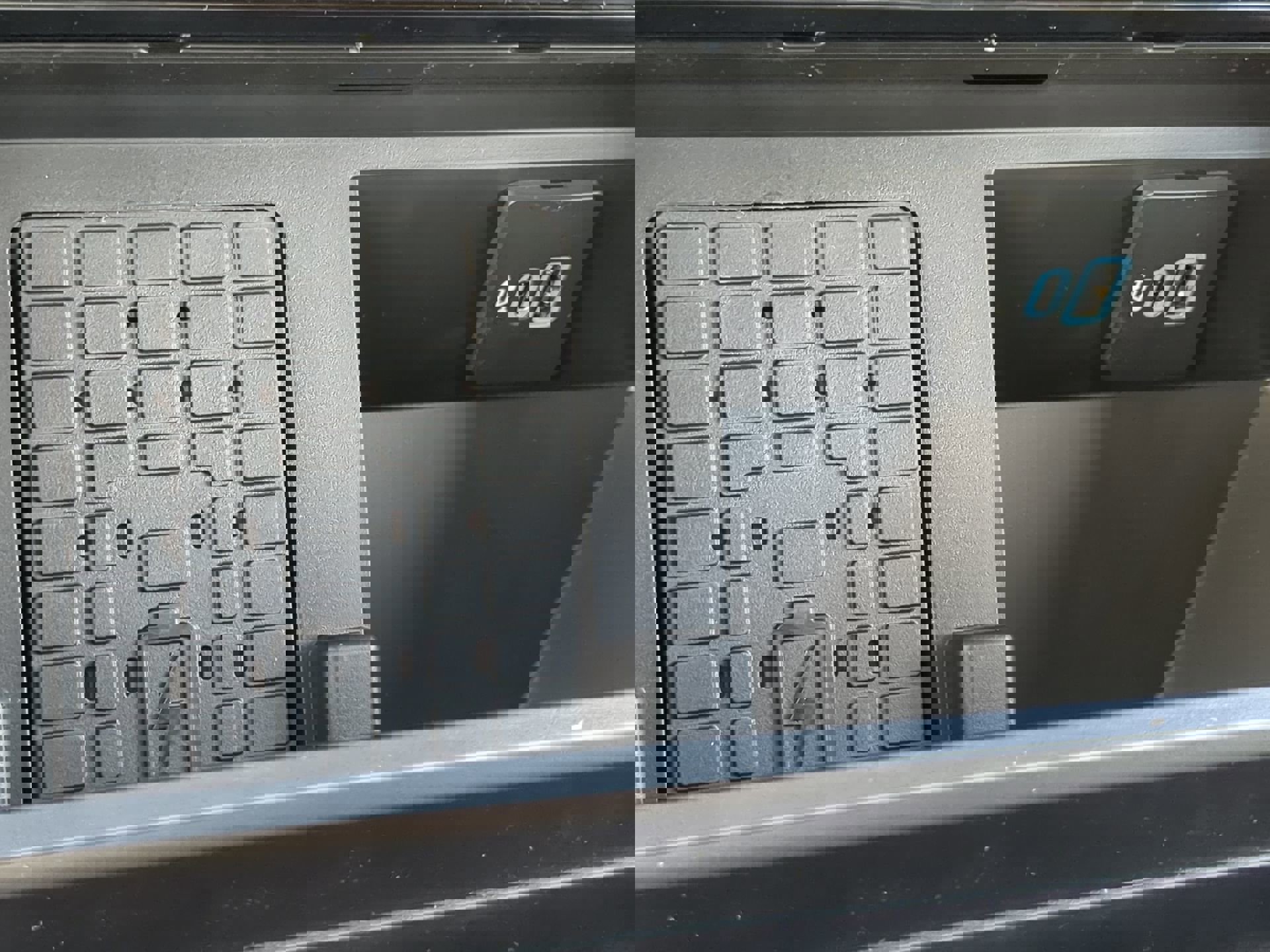 New 2026 Ford F350 Lariat w/ Black Appearance Package image 57