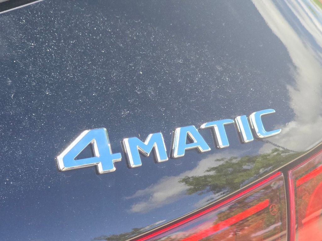 Used 2023 Mercedes-Benz GLA 250 4MATIC image 5