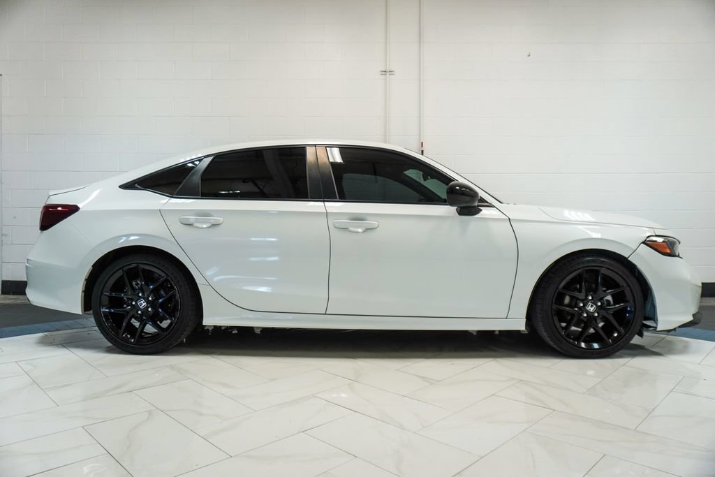 Used 2025 Honda Civic Sport image 33