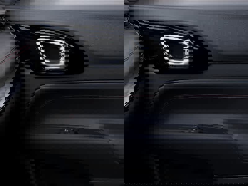 New 2026 Jeep Compass Trailhawk w/ Sun, Sound & Navigation Group image 25