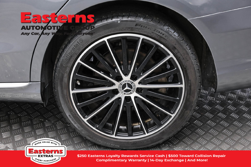 Used 2021 Mercedes-Benz C 300 4MATIC Sedan w/ Premium Package image 9