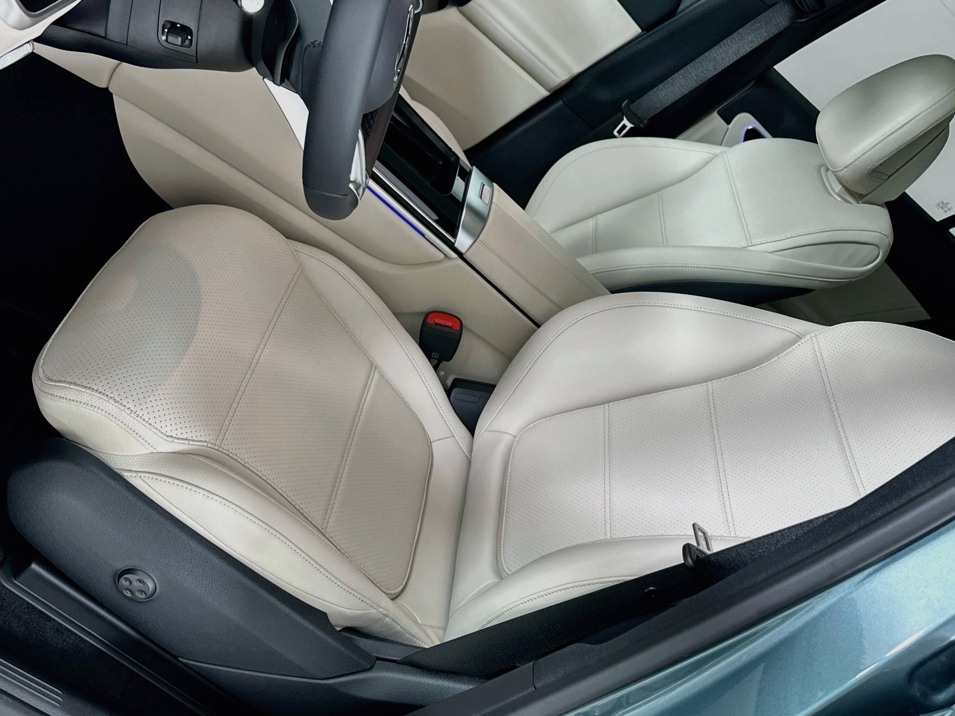 New 2027 Mercedes-Benz GLC 300 image 21
