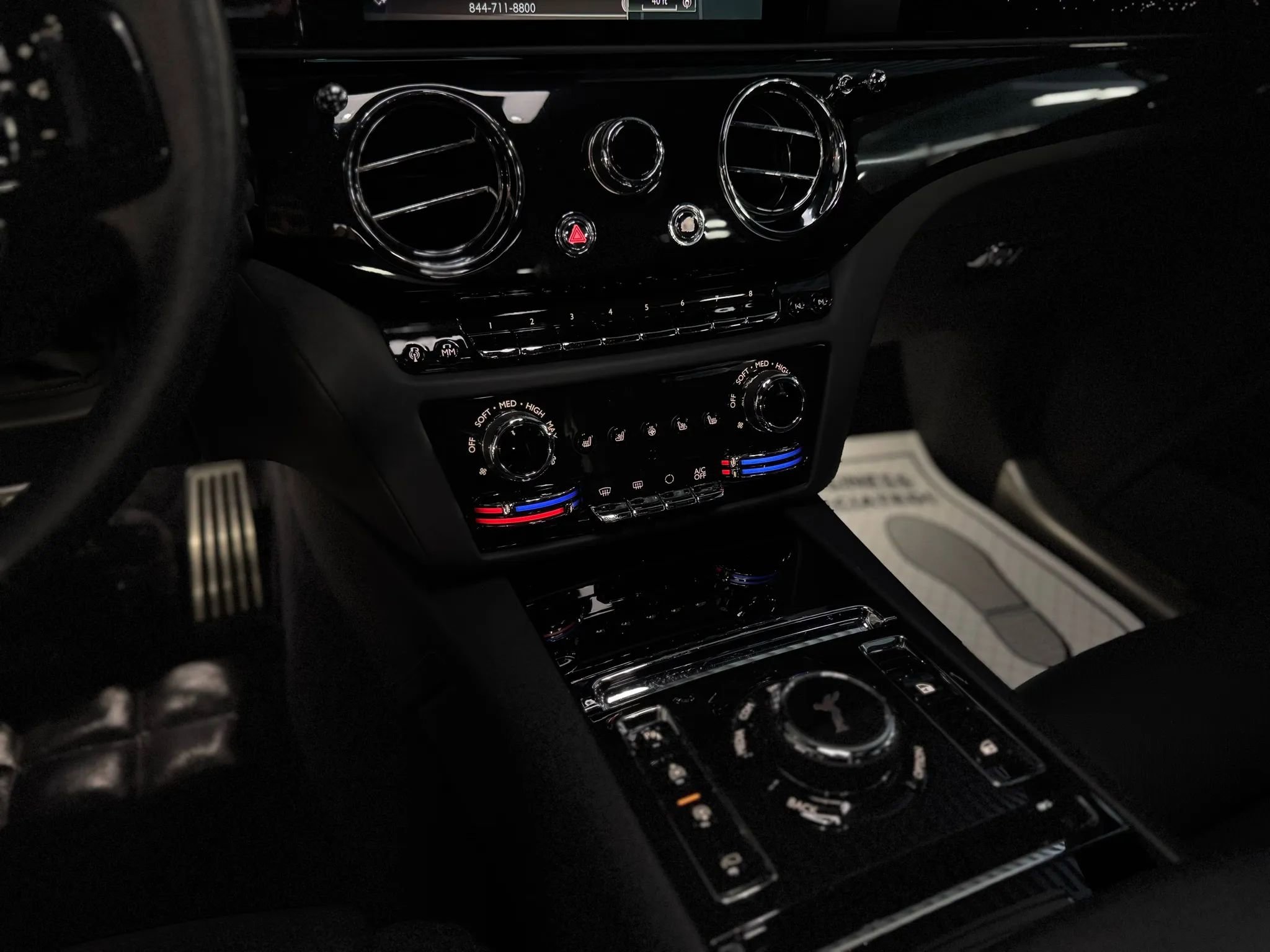 Used 2022 Rolls-Royce Ghost image 40