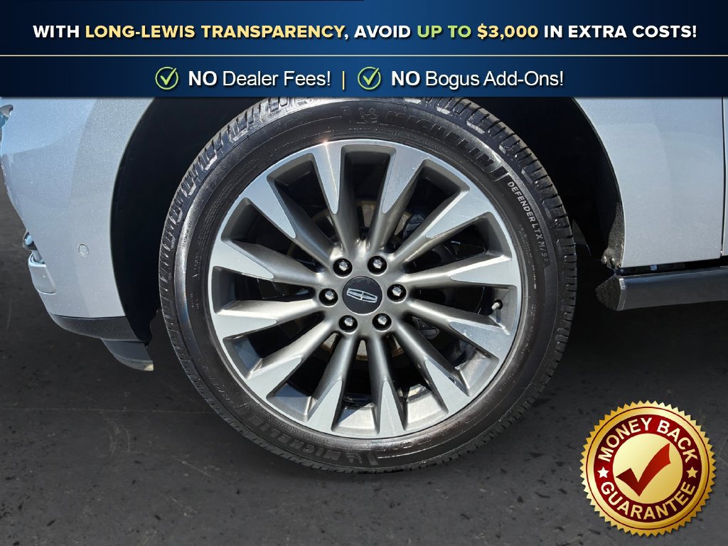 Used 2019 Lincoln Navigator Select RWD image 13