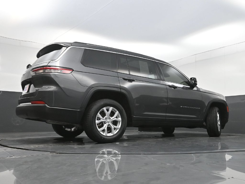 Used 2023 Jeep Grand Cherokee L Limited RWD image 34