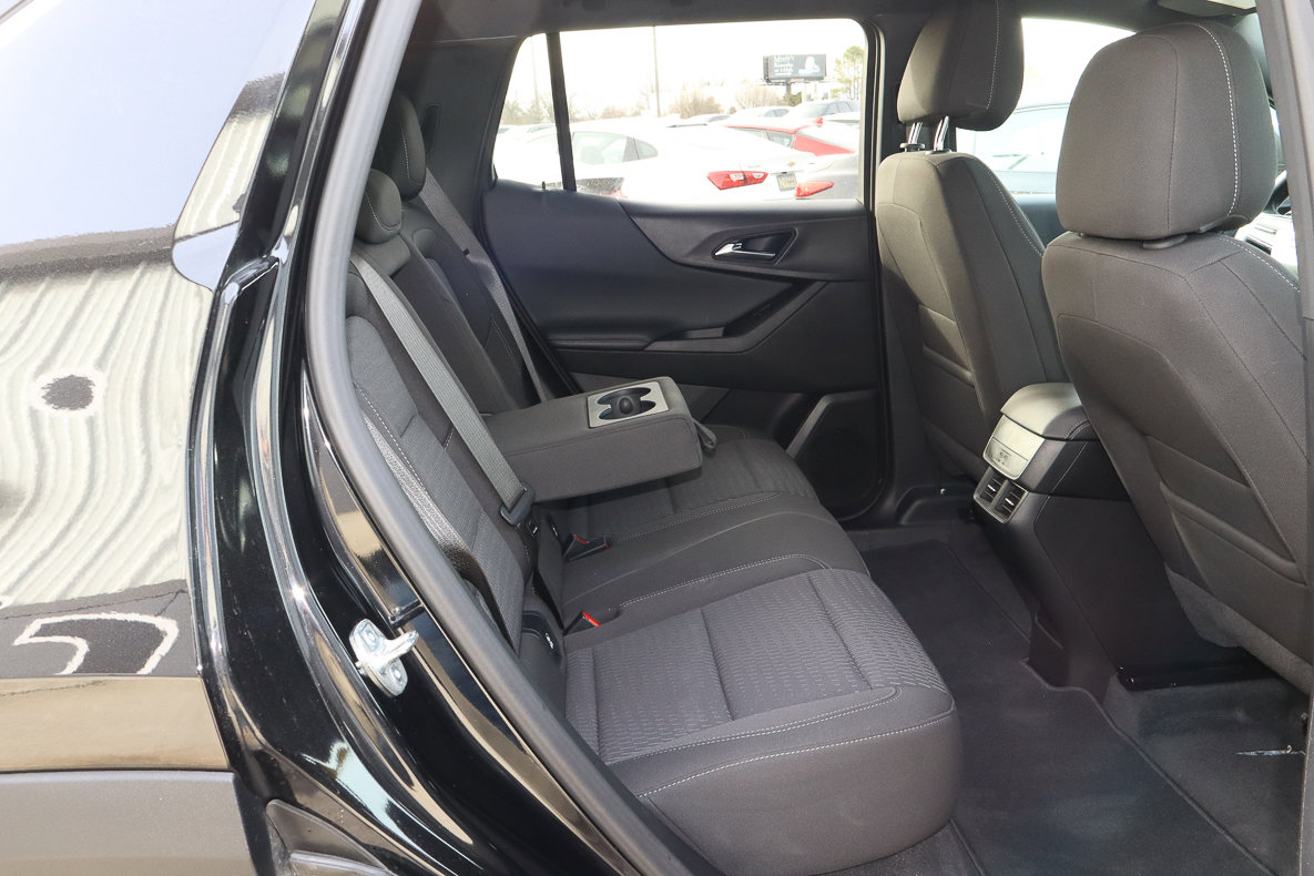Used 2025 Chevrolet Equinox LT FWD image 21