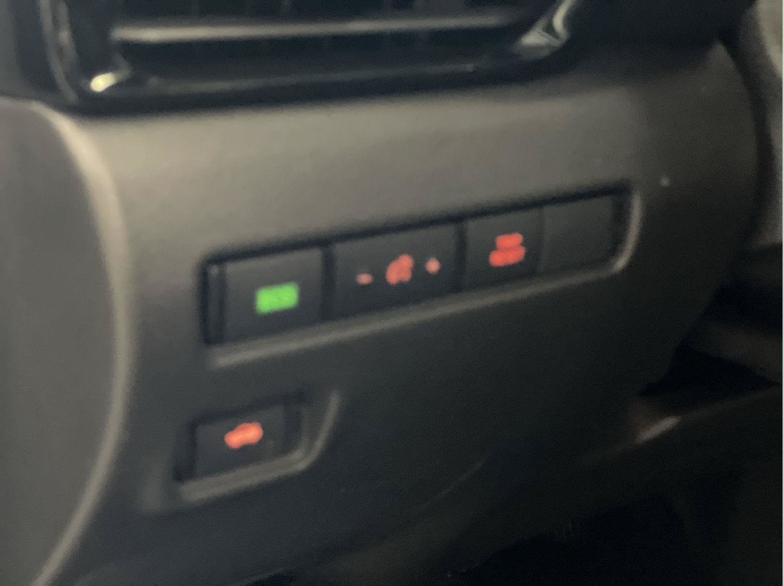 Used 2025 Nissan Sentra SV w/ All-Weather Package FWD image 25