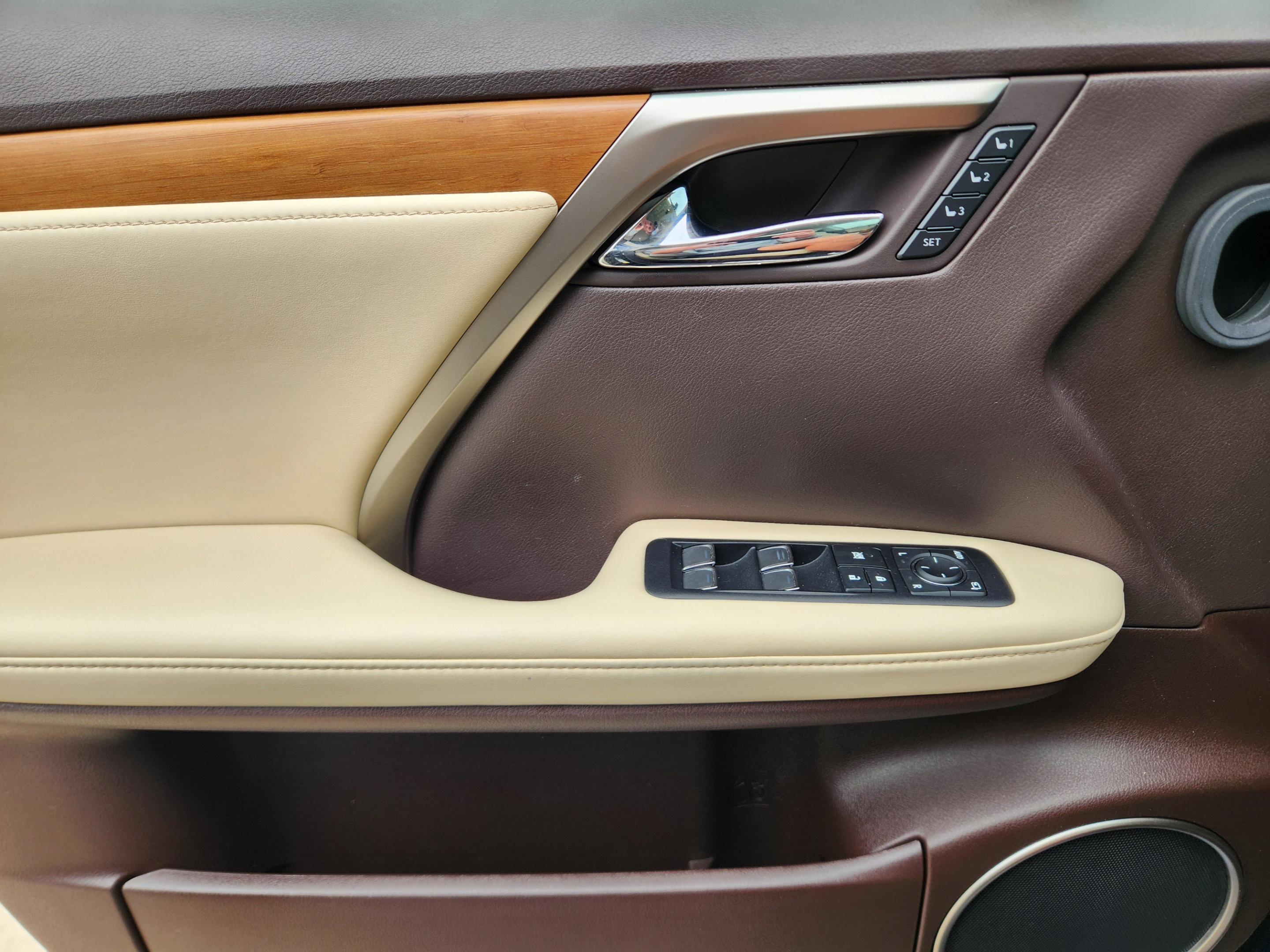 Certified 2020 Lexus RX 350 FWD w/ Premium Package image 19