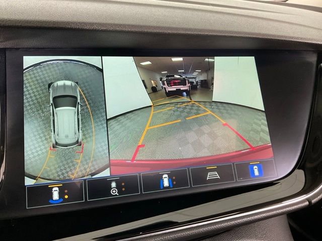 Used 2023 Buick Envision Avenir image 12