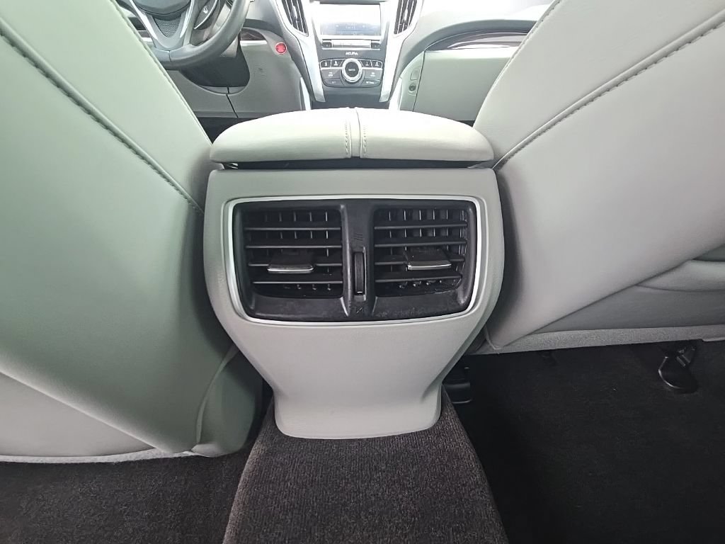 Used 2017 Acura TLX V6 w/ Technology Package FWD image 34