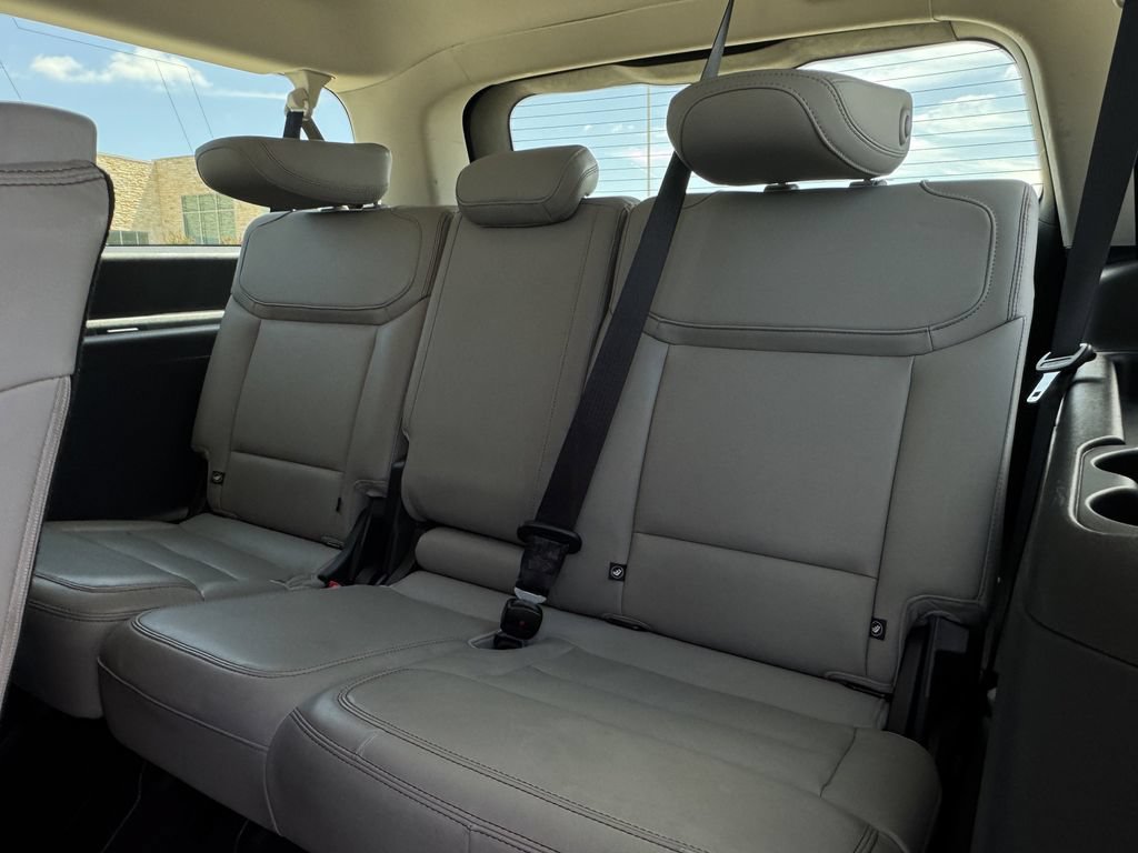 Used 2025 Ford Expedition Max Active RWD image 28